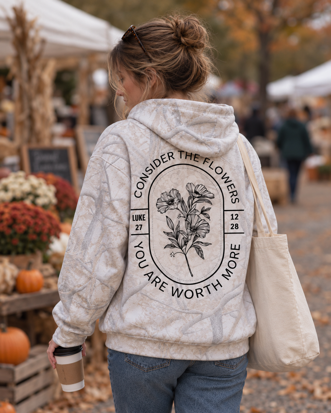 YOU ARE WORTH MORE: Camo print cotton hoodie